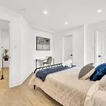 Cozy 6Br Home -Ticats,Hospitals,Beach,First Ontario