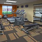 Courtyard By Marriott Hamilton