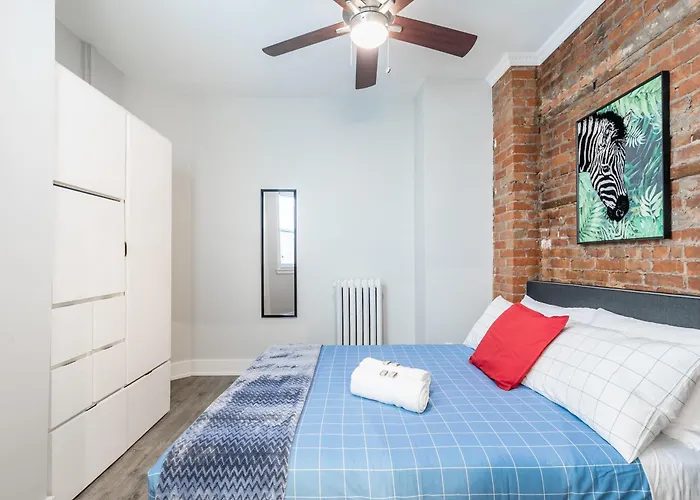 Upscale 2Br Condo With Netflix - Prime Location