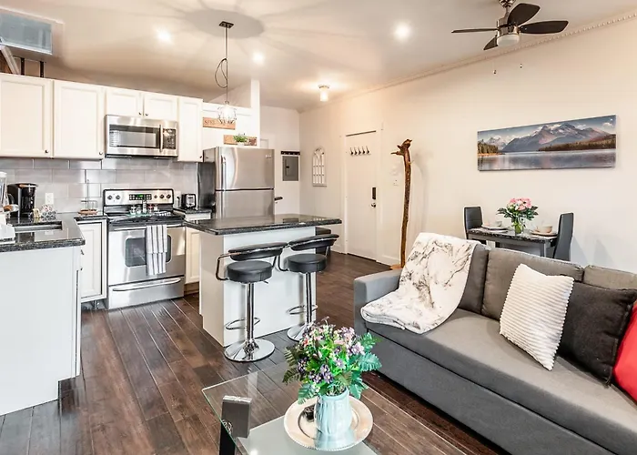 Cozy 1Br Condo On James Street North