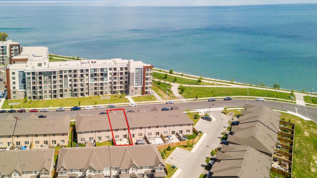 Apartment Modern Homes Ontario Shore By Globalstay Hamilton