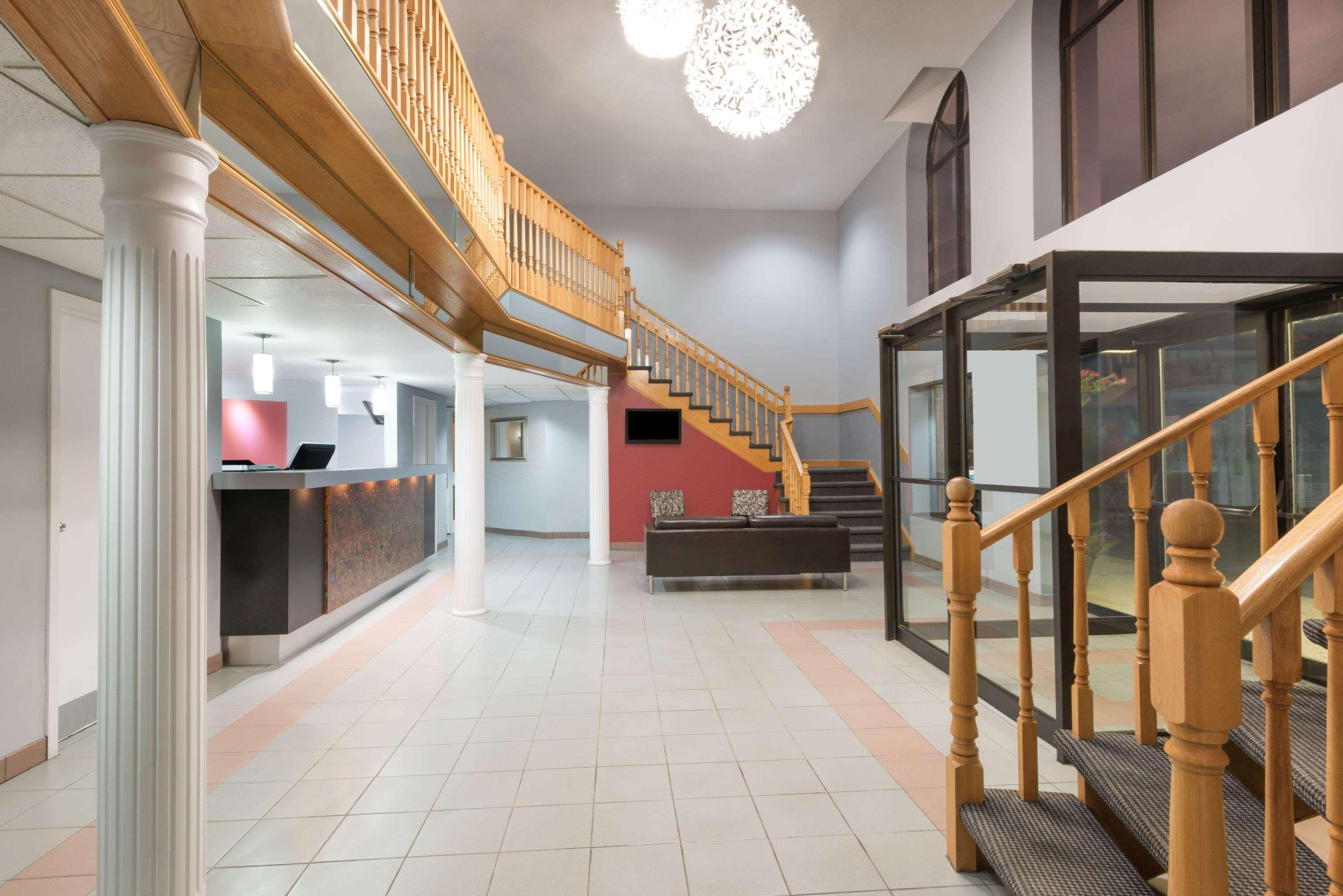 Hotel Super 8 Mount Hope/hamilton International Airport
