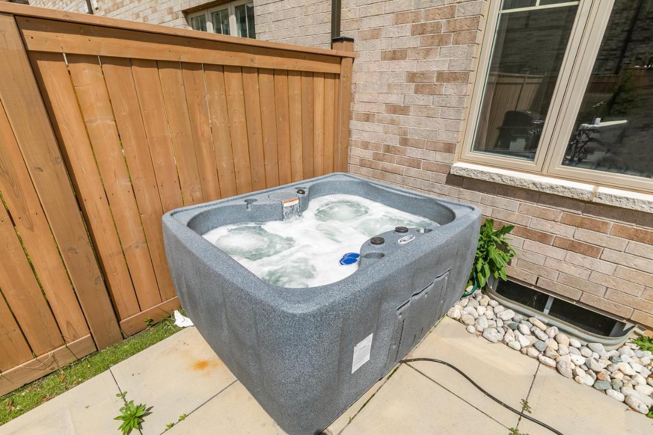 Casa de férias Globalstay Waterfront 20ppl 5 Bedroom Townhouse Hot Tub Sauna Hamilton