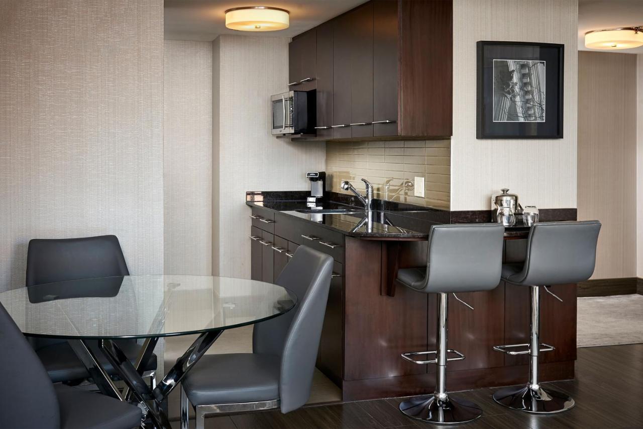Sheraton Hotel Hamilton