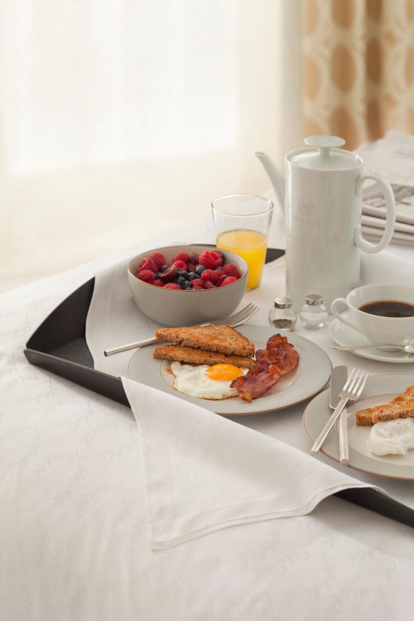 Sheraton Hotel 3*