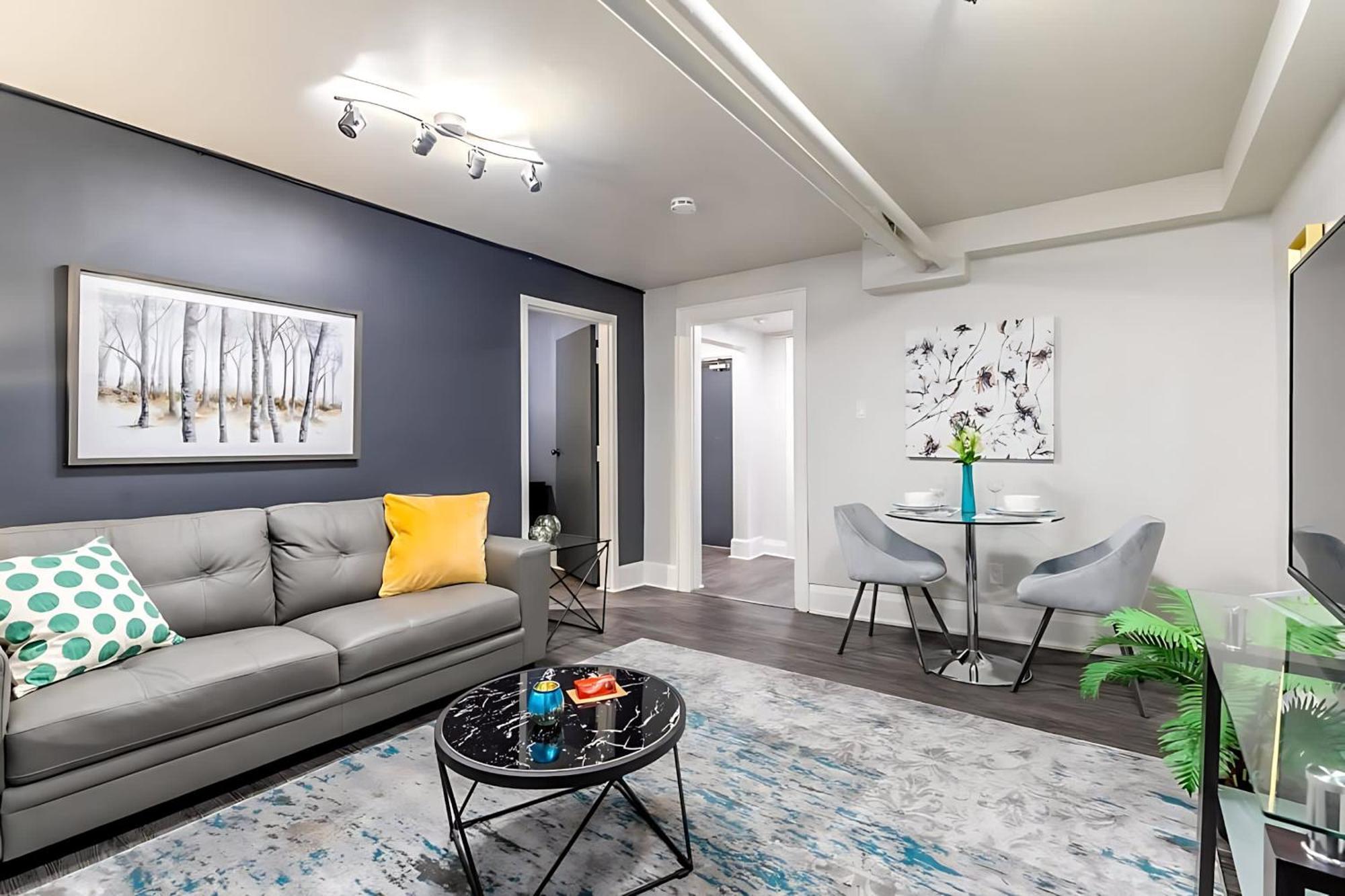 Modern 2br - Centrally Located Downtown Apartment Hamilton