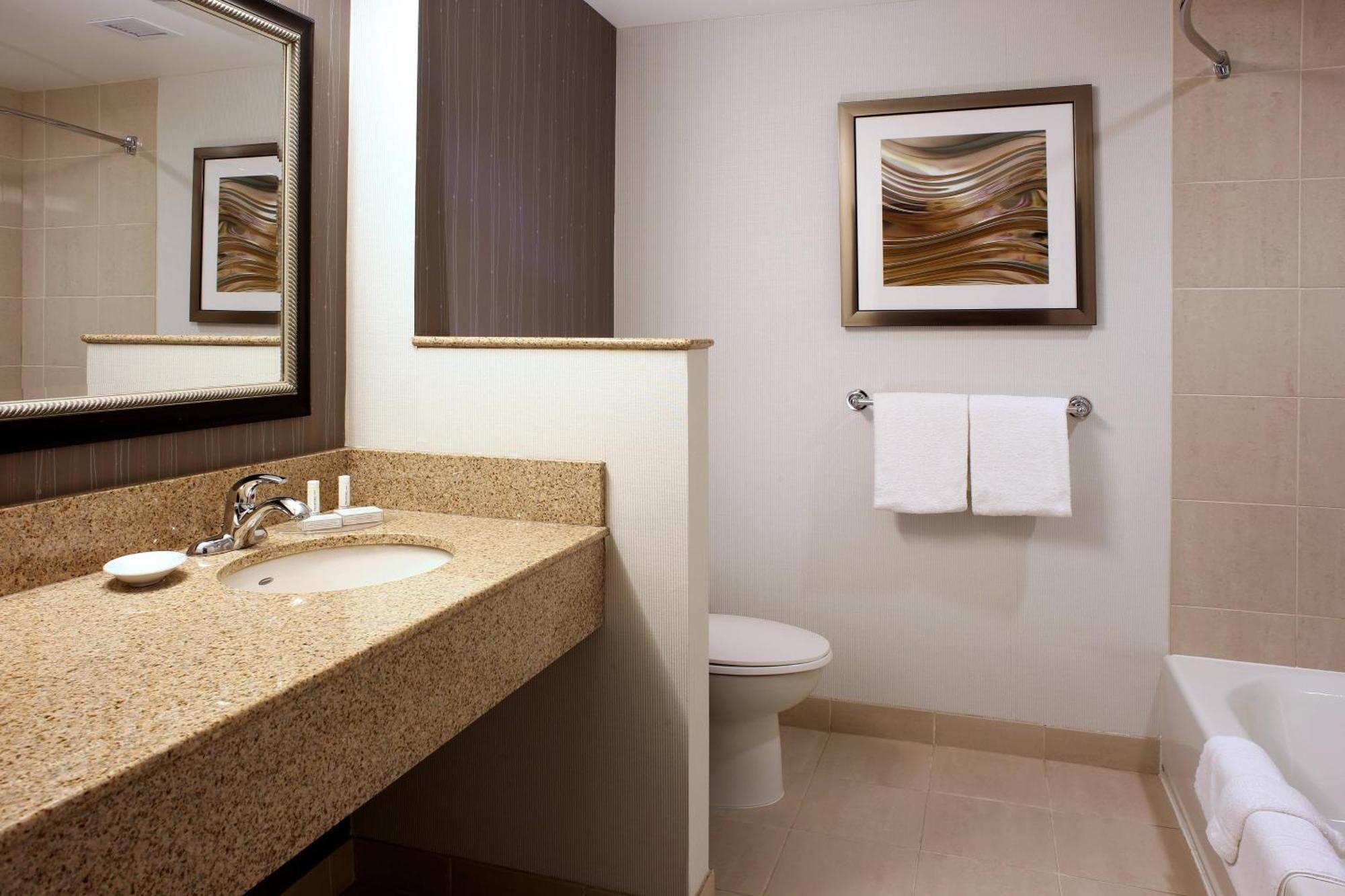 Hotel Courtyard By Marriott 4*