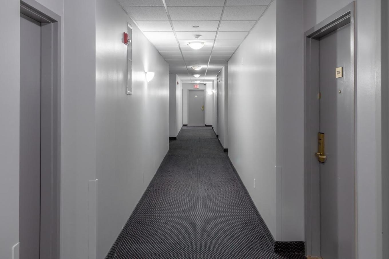 Hotel Signature & - Downtown 3*