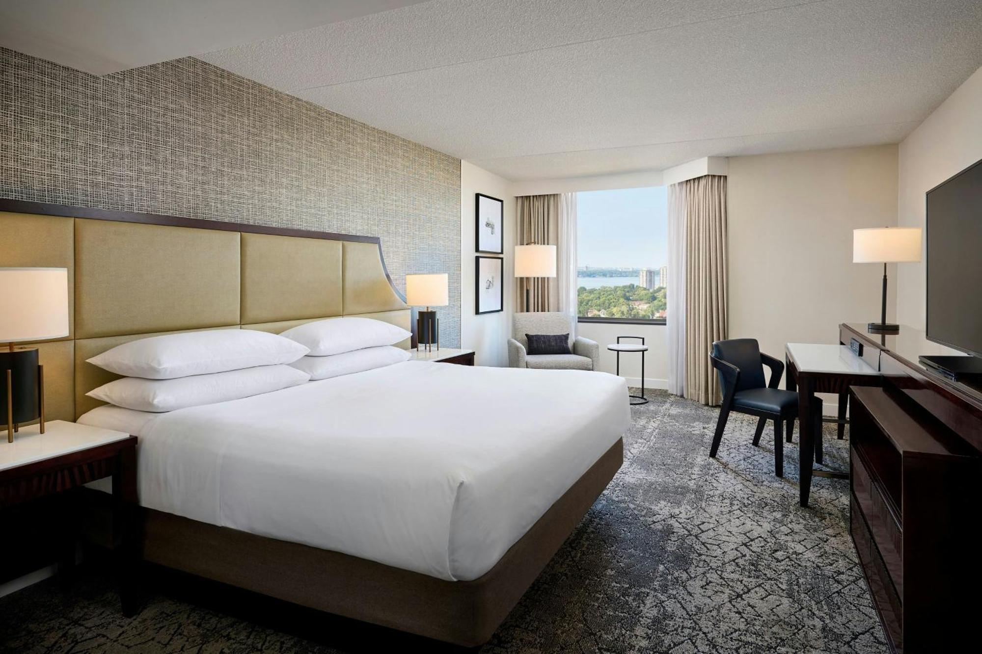 Sheraton Hotel Hamilton