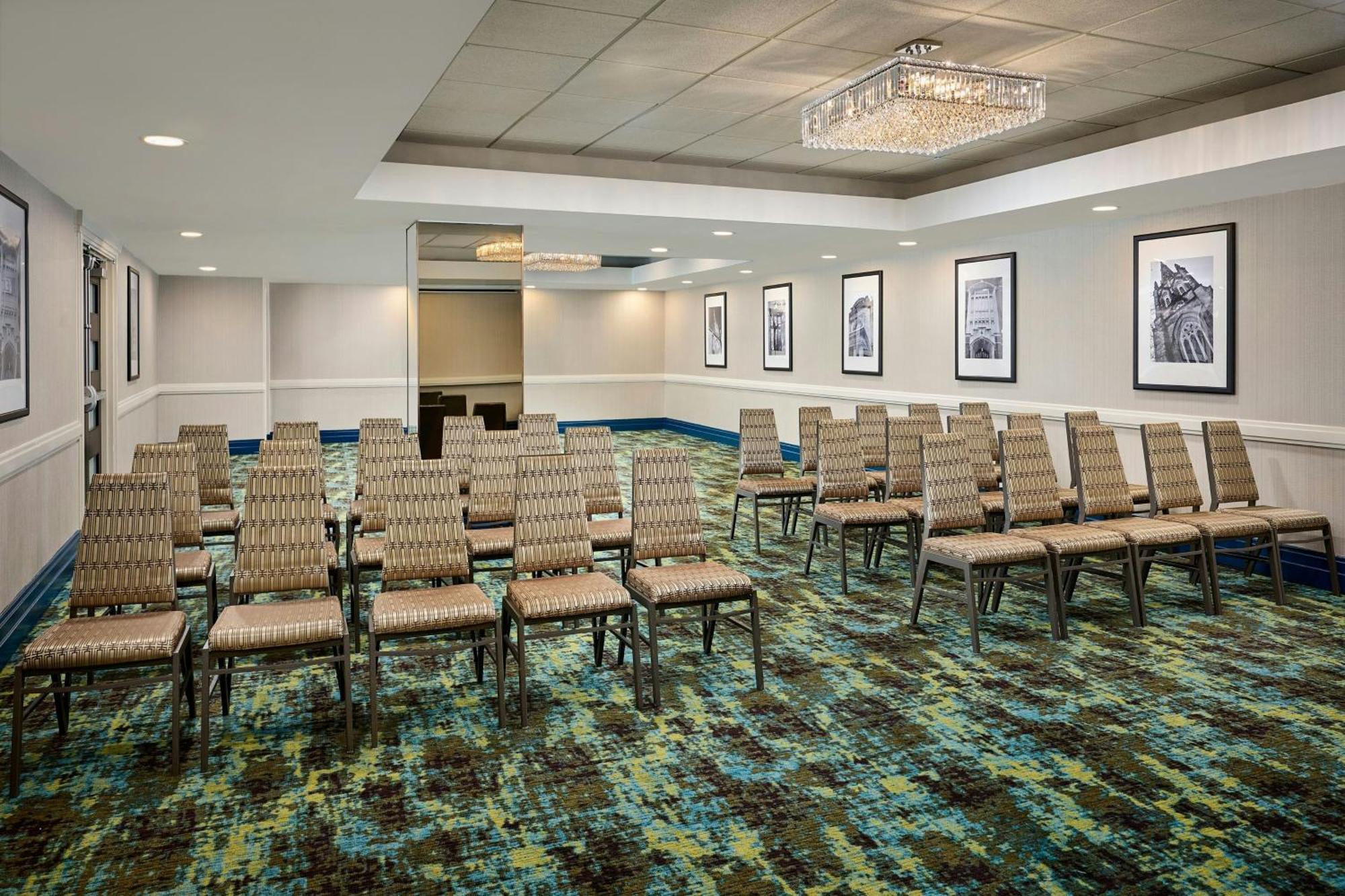 Sheraton 3* Hamilton