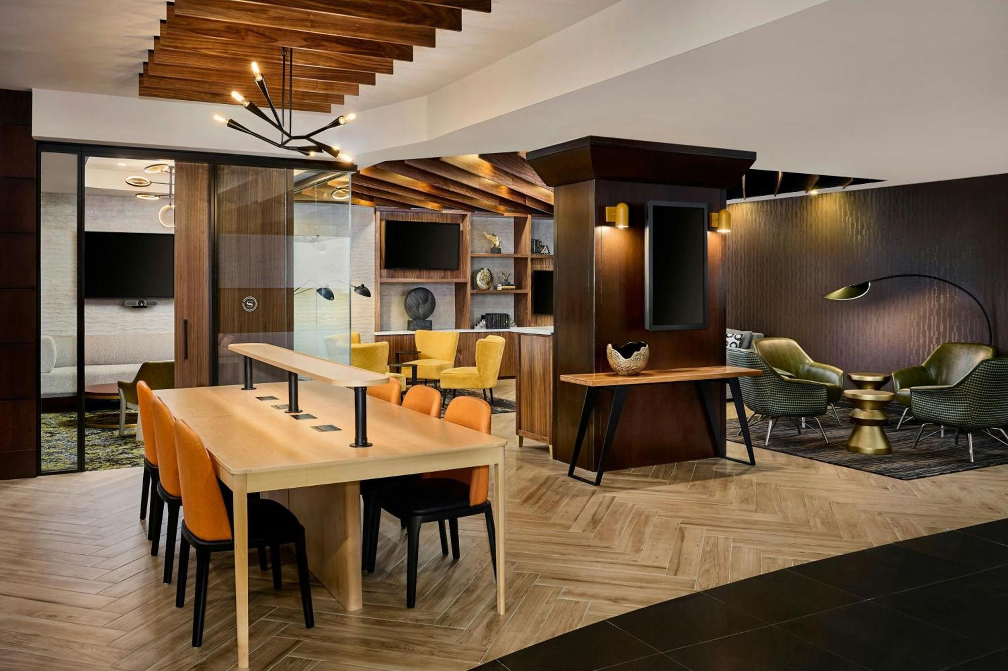 Hotel Sheraton 3*