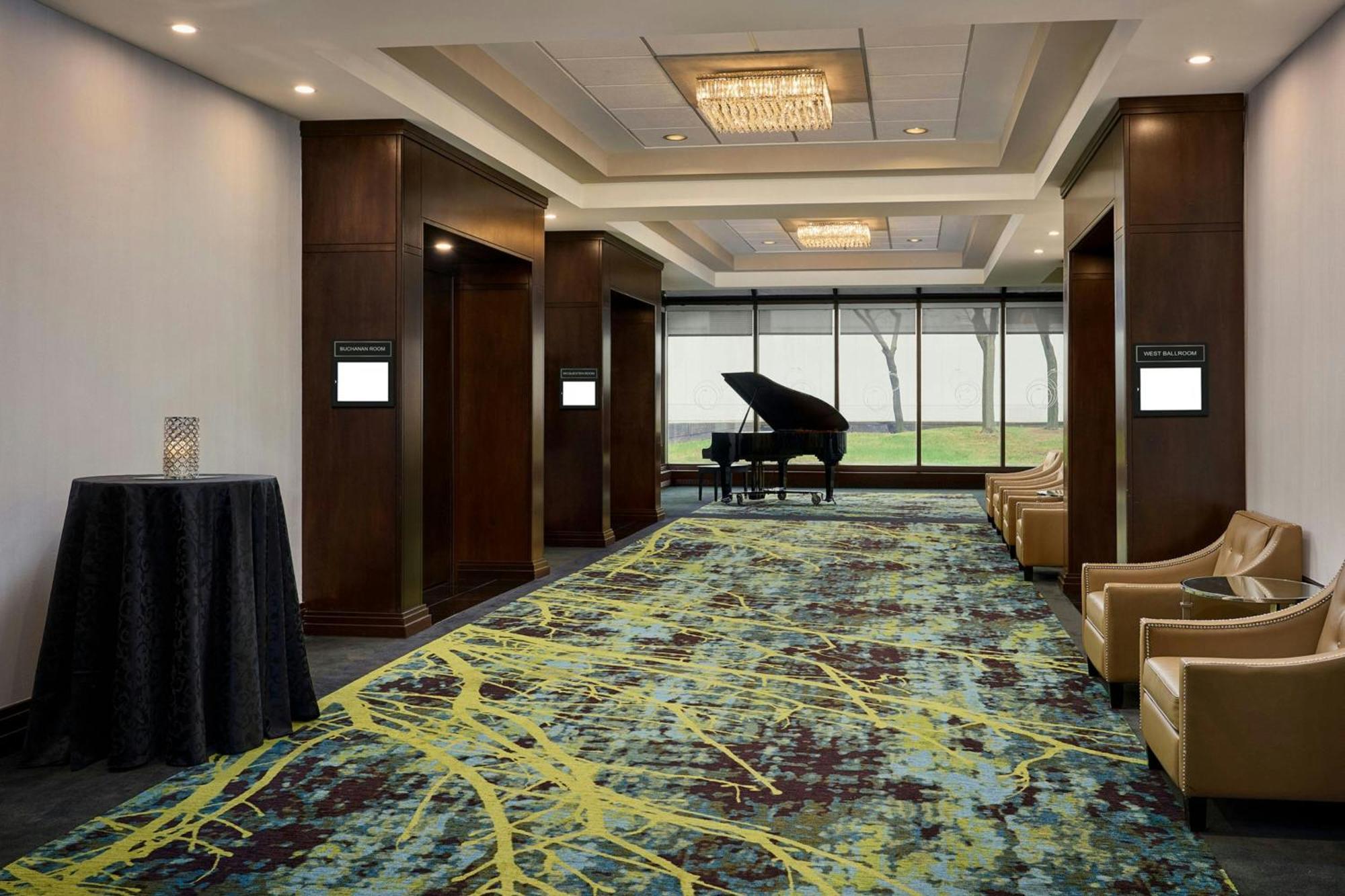 Sheraton 3* Hamilton