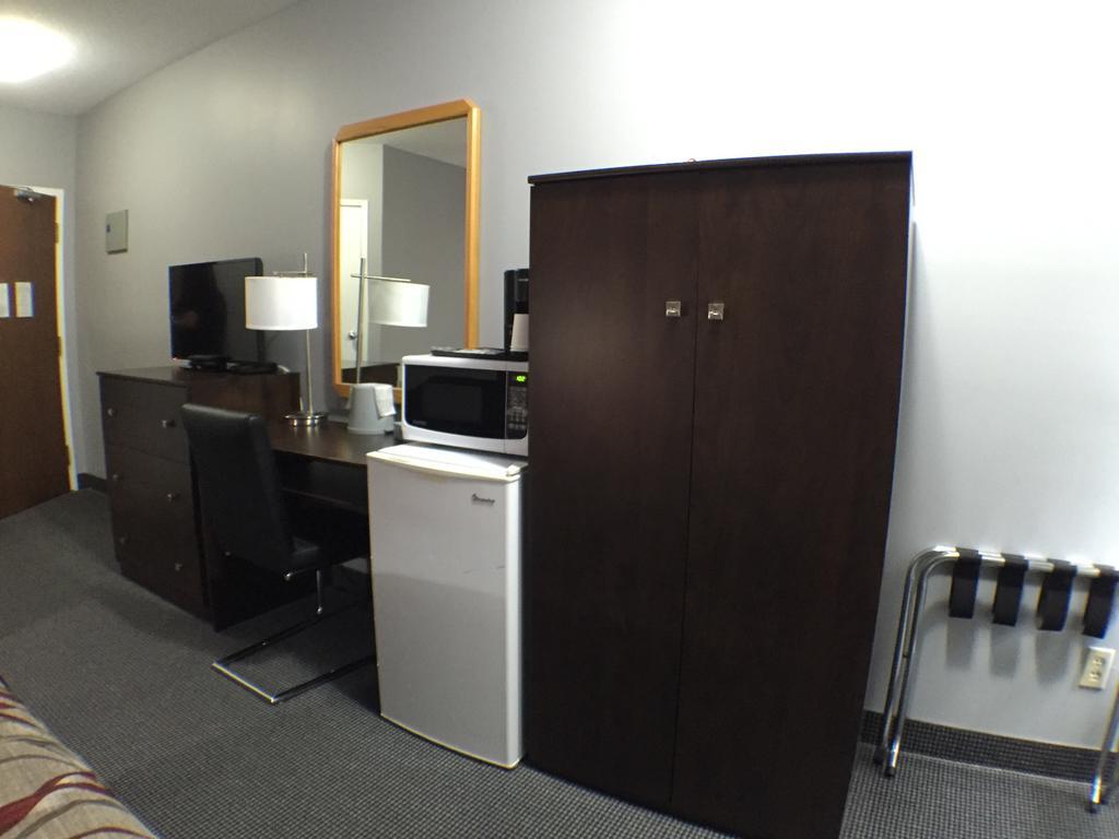 Hotel Super 8 Mount Hope/hamilton International Airport