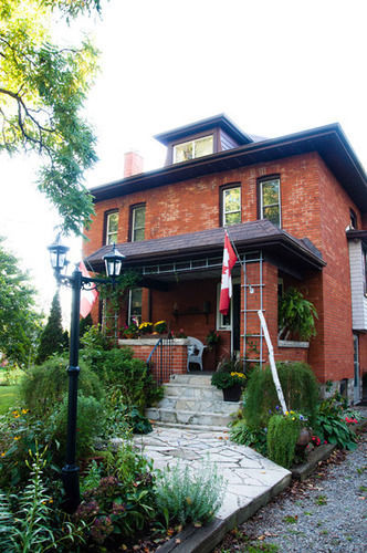 Homestead House 4*