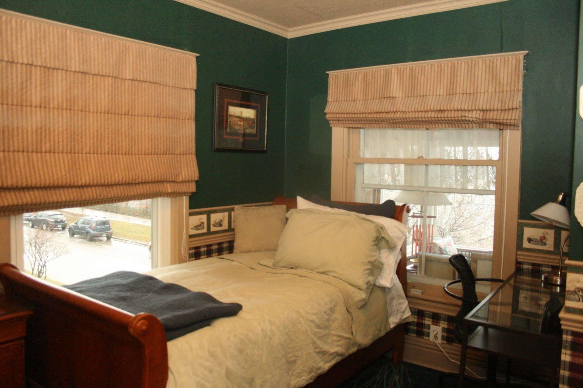 Rose Arden Bed & Breakfast 3*