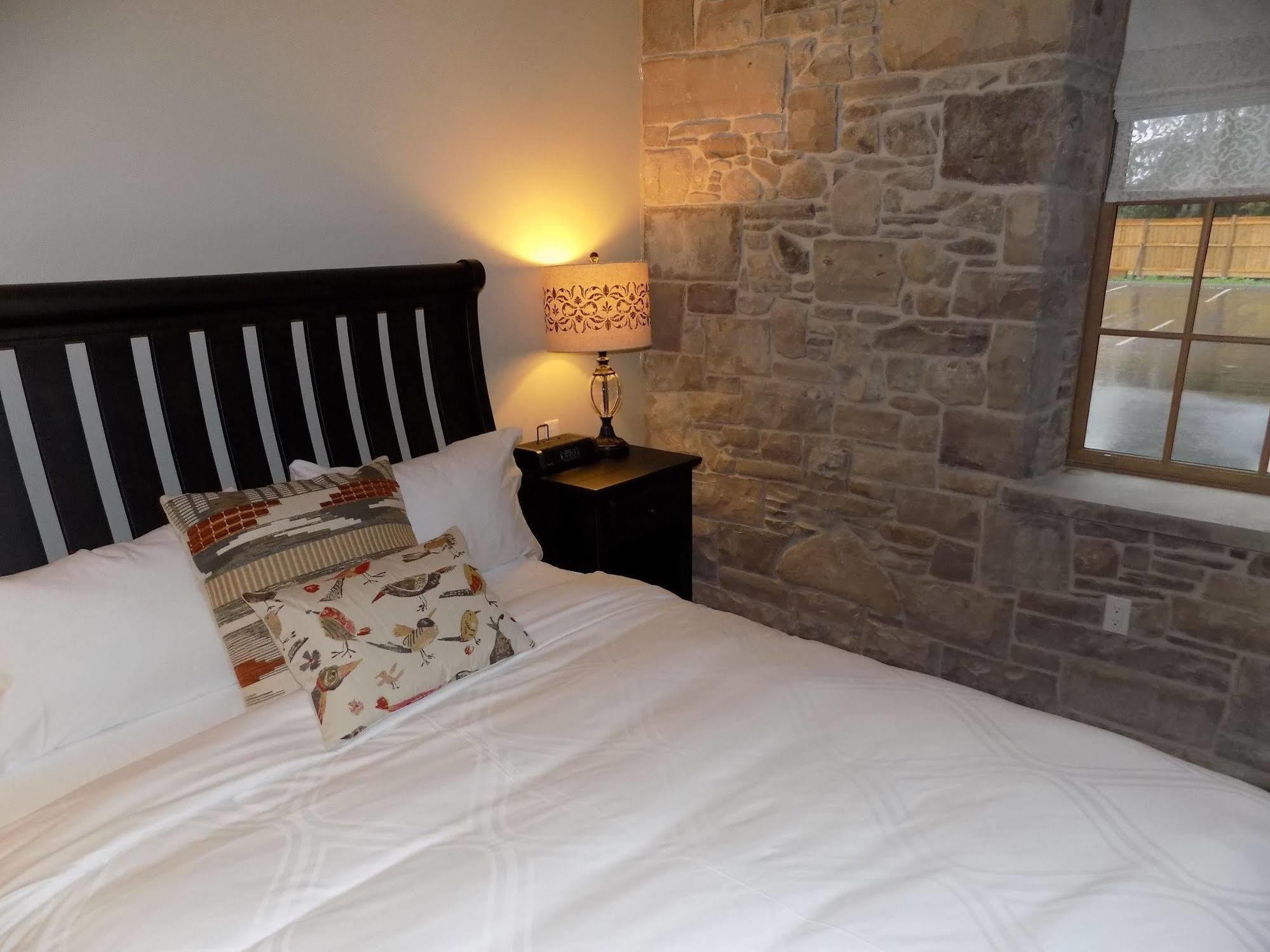 The Barracks 4* Hamilton