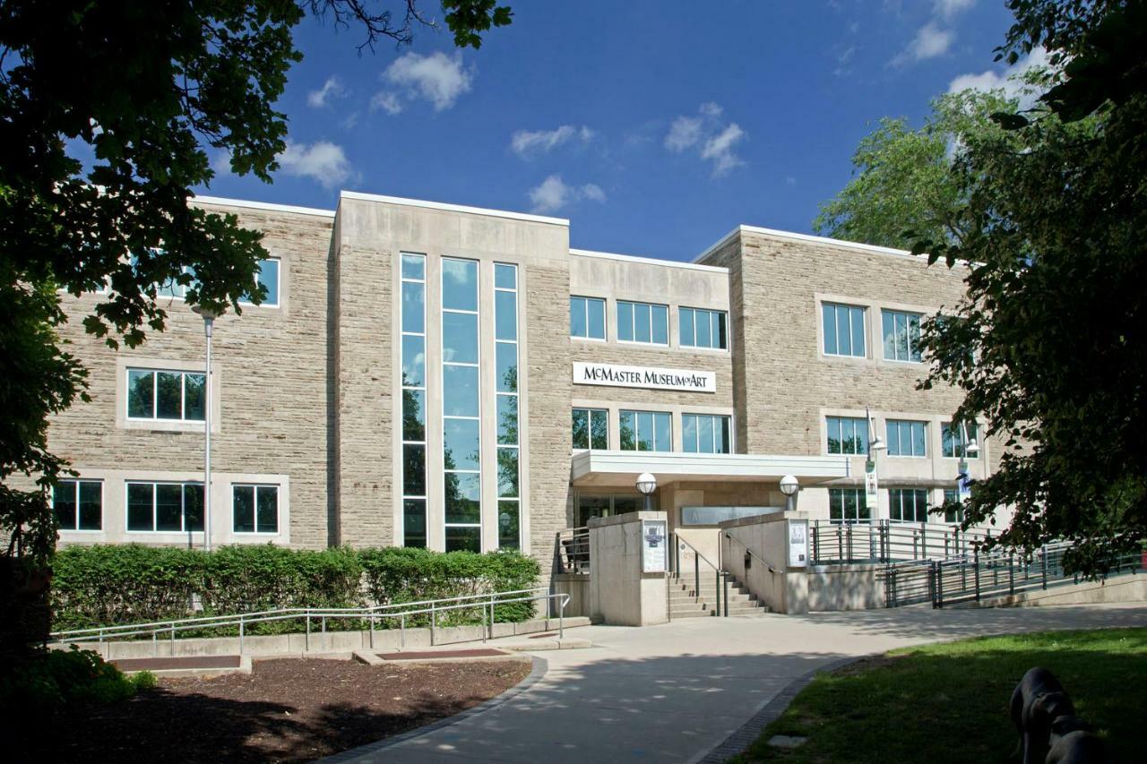 Mcmaster University Hostel *